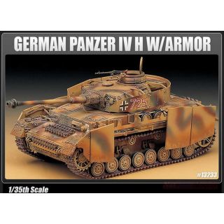 Model Kit tank 13233 - GERMAN PANZER IV H W/ARMOR (1:35)