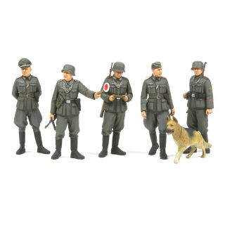 Tamiya WWII German Field Police set 1/35