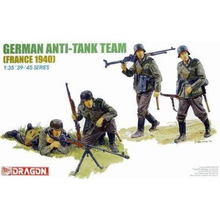 Model Kit figurky 6196 - GERMAN ANTI-TANK TEAM (1:35)