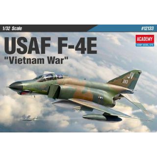 Model Kit letadlo 12133 - USAF F-4E "Vietnam War" (1:32)