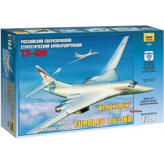 Model Kit letadlo 7002 - Tupolev TU-160 Russian Strategic Bomber (1:144)