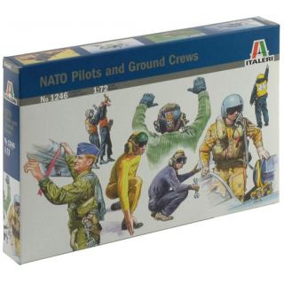 Model Kit figurky 1246 - NATO PILOTS AND GROUND CREW (1:72)
