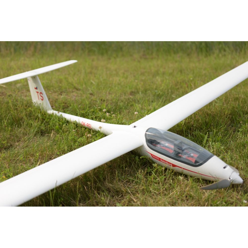 KAVAN HPH 304TS TwinShark 2700mm ARF