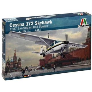 Model Kit letadlo 2764 - CESSNA 172 SKYHAWK - 1987 Landing on Red Square (1:48)