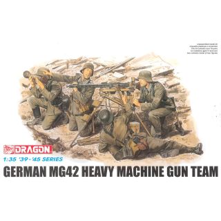 Model Kit figurky 6064 - GERMAN MG42 HEAVY MACHINE GUN TEAM (1:35)