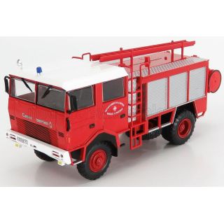 EDICOLA BERLIET GBD TUNKER TRUCK FRANCE 1979 - RED WHITE 1/43