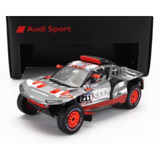 SPARK MODEL AUDI Q E-TRON RS TEAM AUDI SPORT N 211 RALLY DAKAR 2023 MATTIAS EKSTROM - EMIL BERGKVIST - GREY SILVER BLACK 1/43
