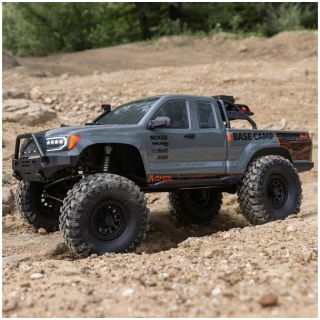 Axial SCX10 III Base Camp 4WD 1:10 RTR bílý