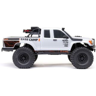 Axial SCX10 III Base Camp 4WD 1:10 RTR bílý