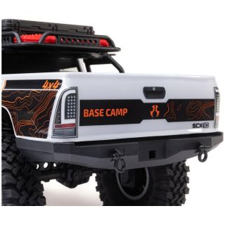 Axial SCX10 III Base Camp 4WD 1:10 RTR bílý