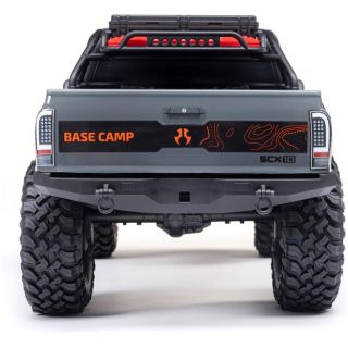 Axial SCX10 III Base Camp 4WD 1:10 RTR bílý