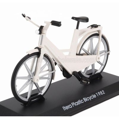 EDICOLA BICICLETTA ITERA PLASTIC BICYCLE 1982 - WHITE BLACK 1/15