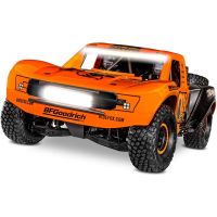 RC model auta Traxxas Desert Racer. Nejrealističtější zpracování pouštního závoďáku s autentickou klecí, kabinou a zavěšením. Kompletní chytré LED osvětlení s funkčními brzdovými světly. Výkonný střídavý pohon. Elektronická stabilizace jízdy. Rychlost až 80 km/h