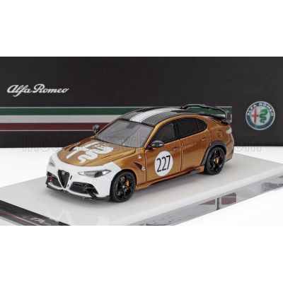 MOTORHELIX ALFA ROMEO GIULIA GTAm N 227 RACING 2021 - GOLD WHITE 1/64