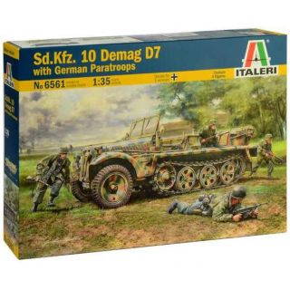 Model Kit military 6561 - Sd. Kfz. 10 Demag D7 with German Paratroops (1:35)