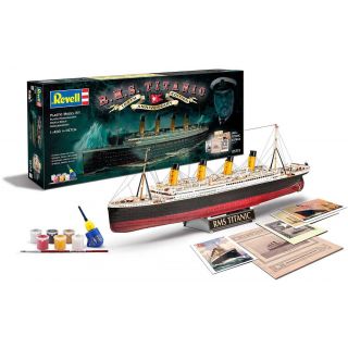 Gift-Set 05715 - R.M.S. Titanic - 100th anniversary edition (1:400)