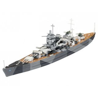 Plastic ModelKit loď 05136 - Battleship Scharnhorst (1:1200)