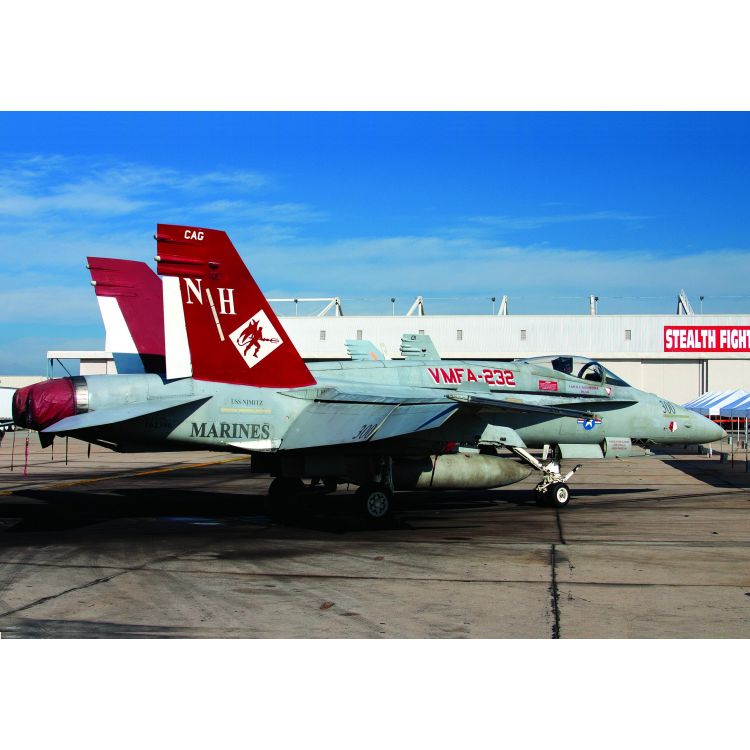 Model Kit letadlo 12520 - USMC F/A 18A+ VMFA-232 RED DEVILS (1:72)